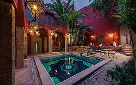 Riad Les Jardins D'henia  3*